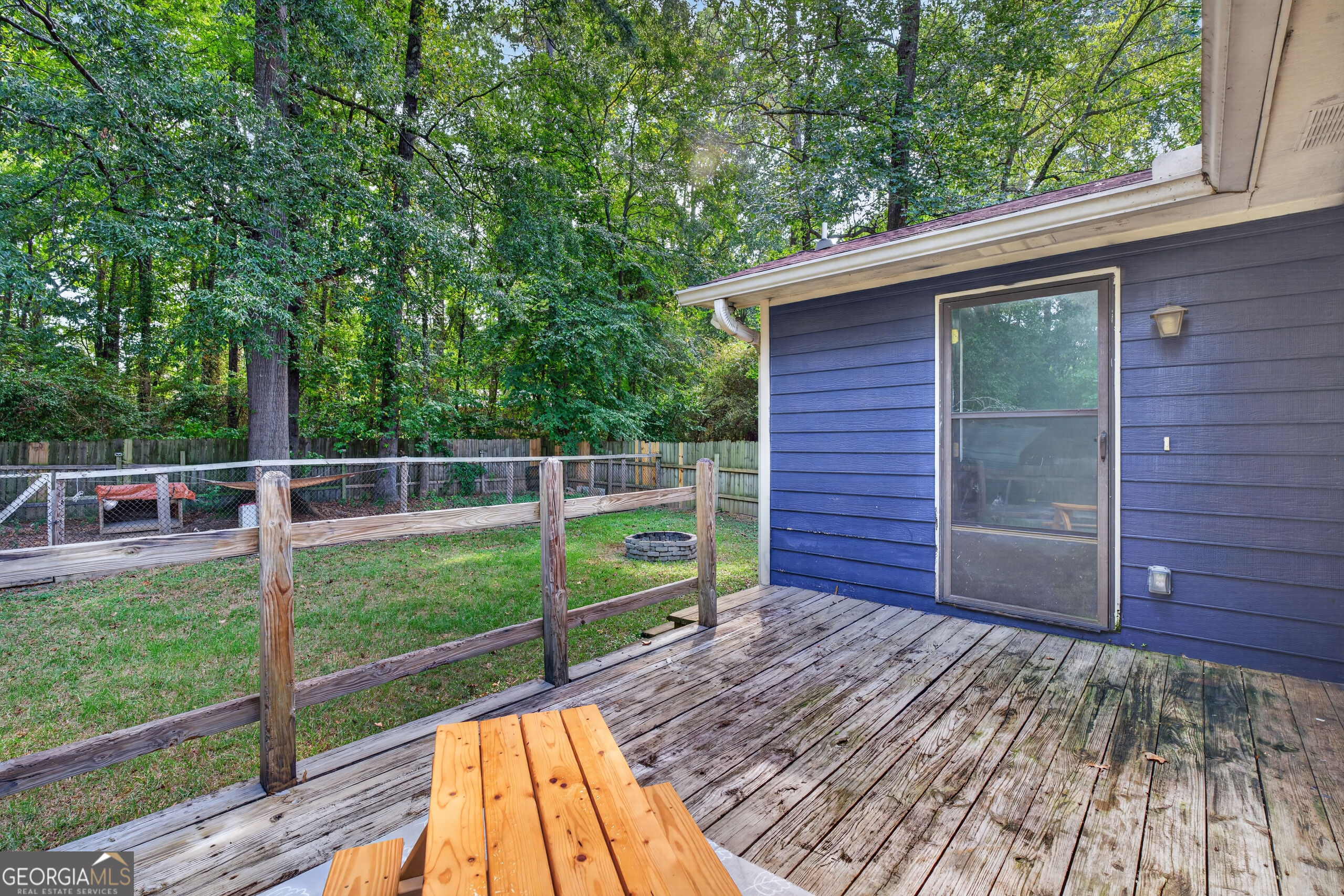 228 Jefferson Circle Property Photo 35