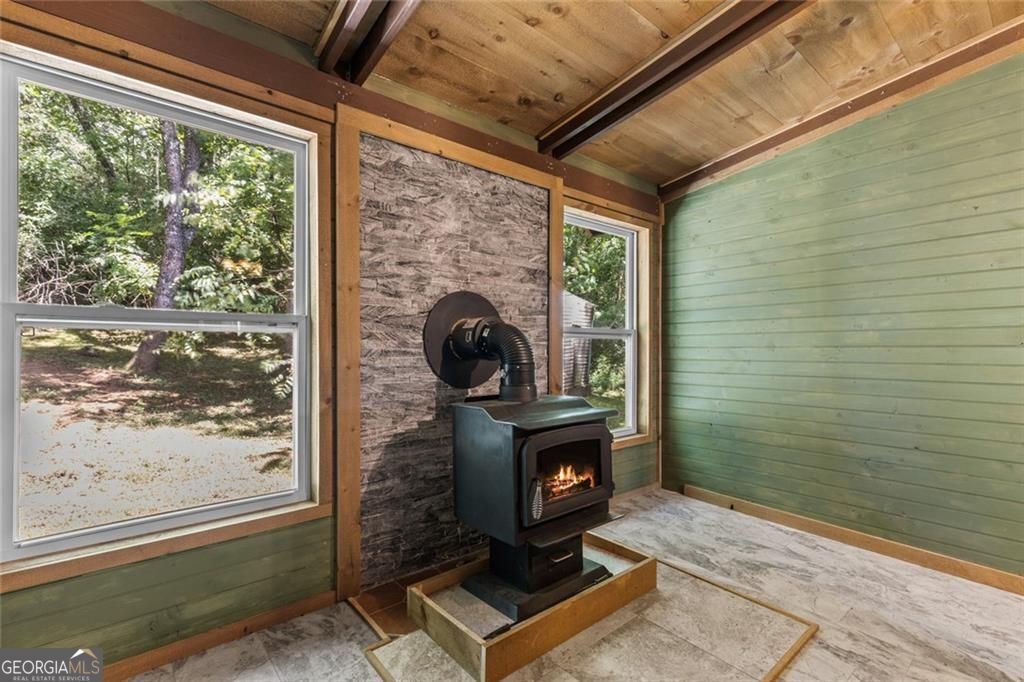 56 N River Road Property Photo 27