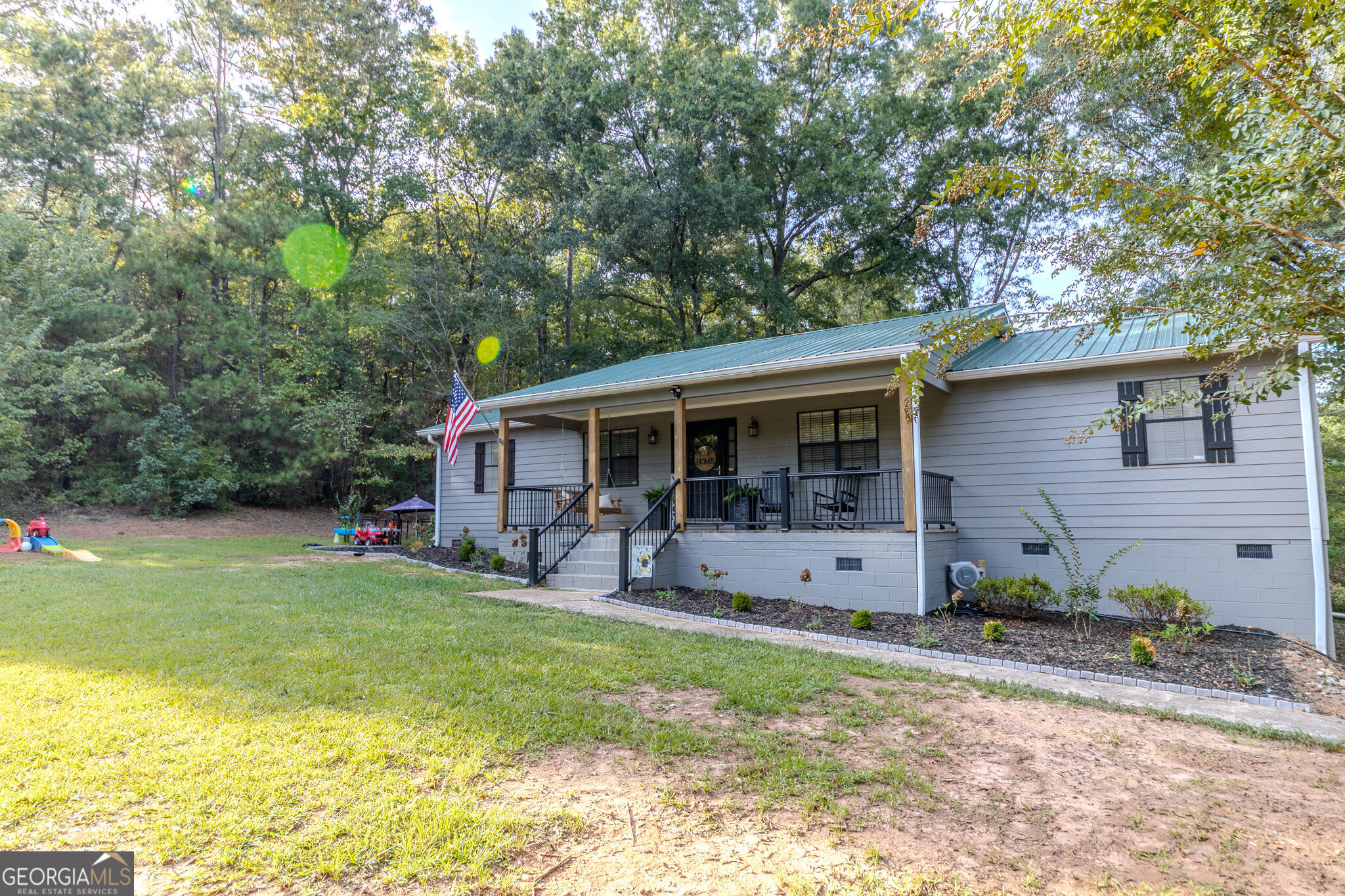 2734 Flat Shoals Road Property Photo 5