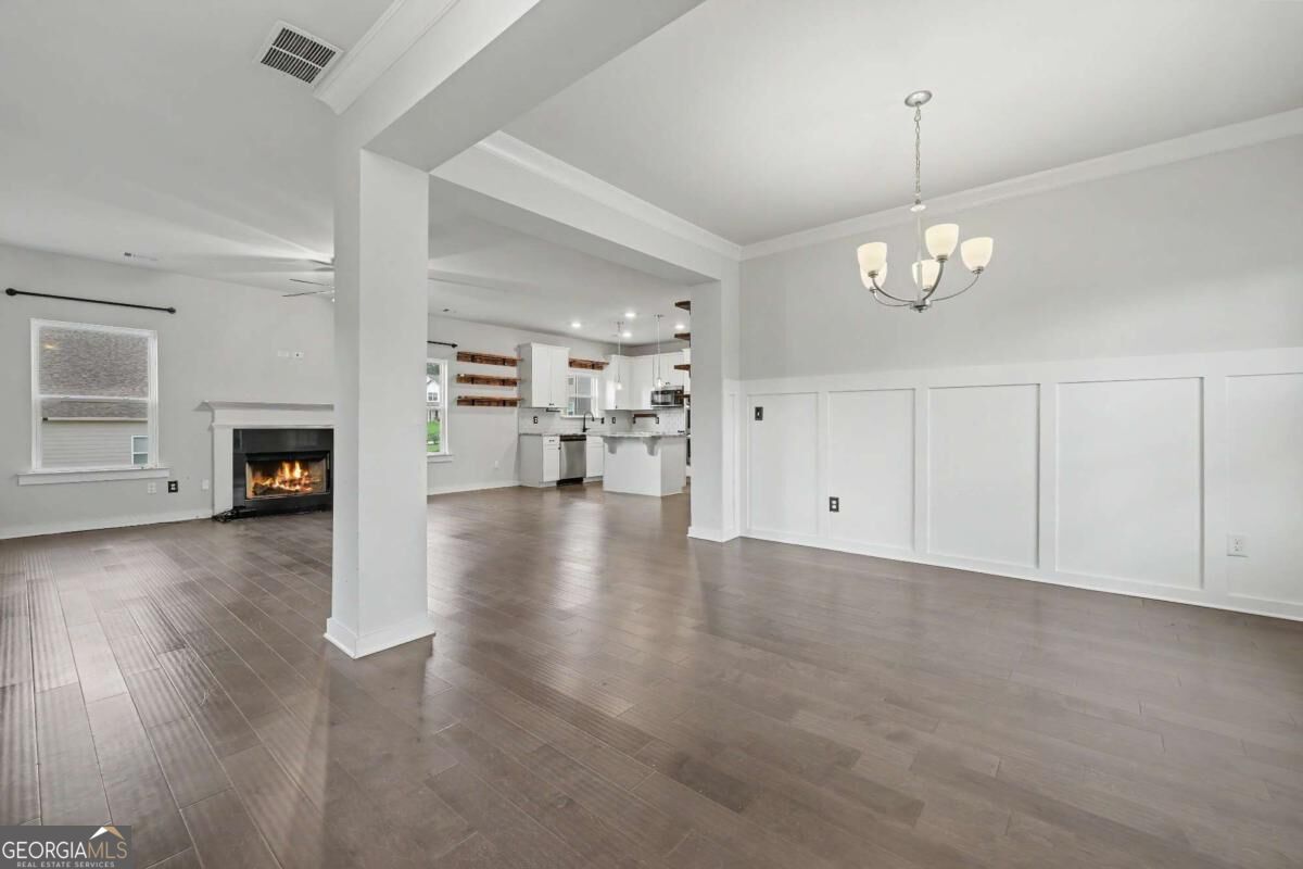 1328 Woods Lane Property Photo 4
