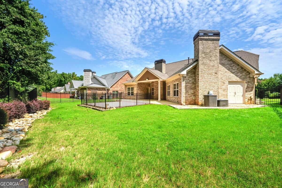2597 Misty Rose Lane Property Photo 15