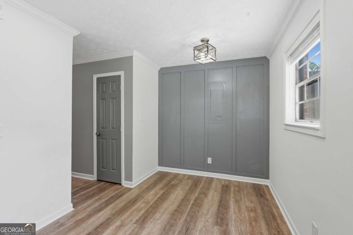 1235 Riverside Drive # 8 Property Photo 9
