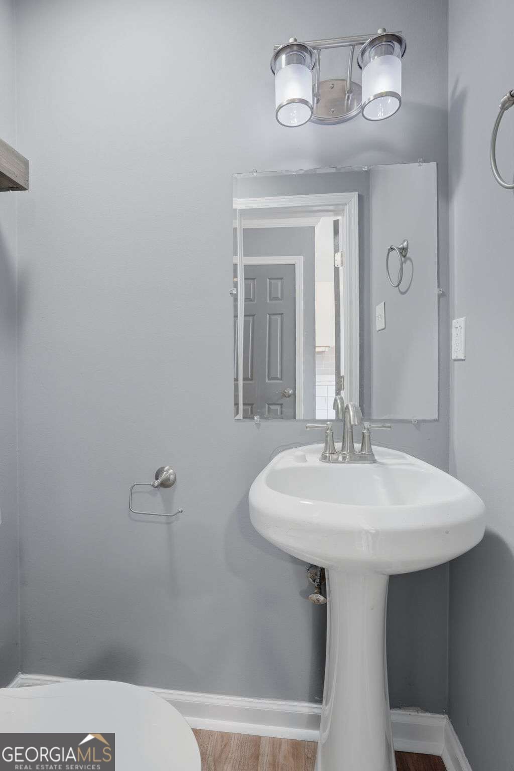1235 Riverside Drive # 8 Property Photo 11