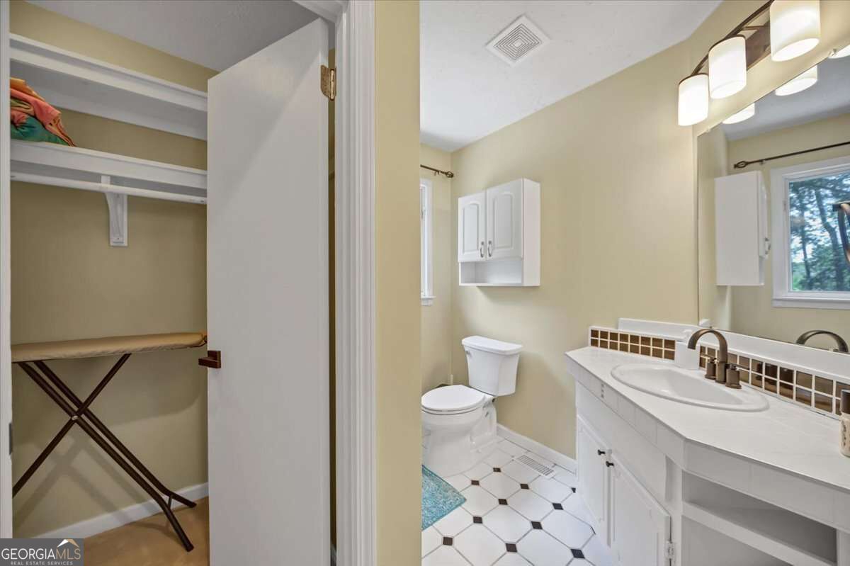 1071 Standard Drive Ne Property Photo 20