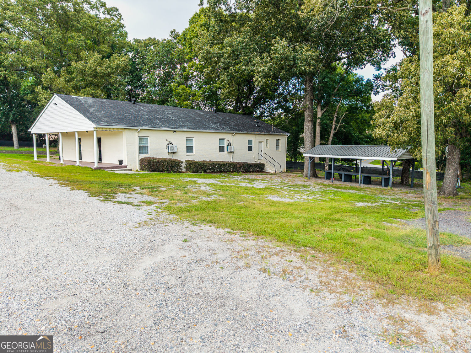 635 Mcfarland Parkway Property Photo 4