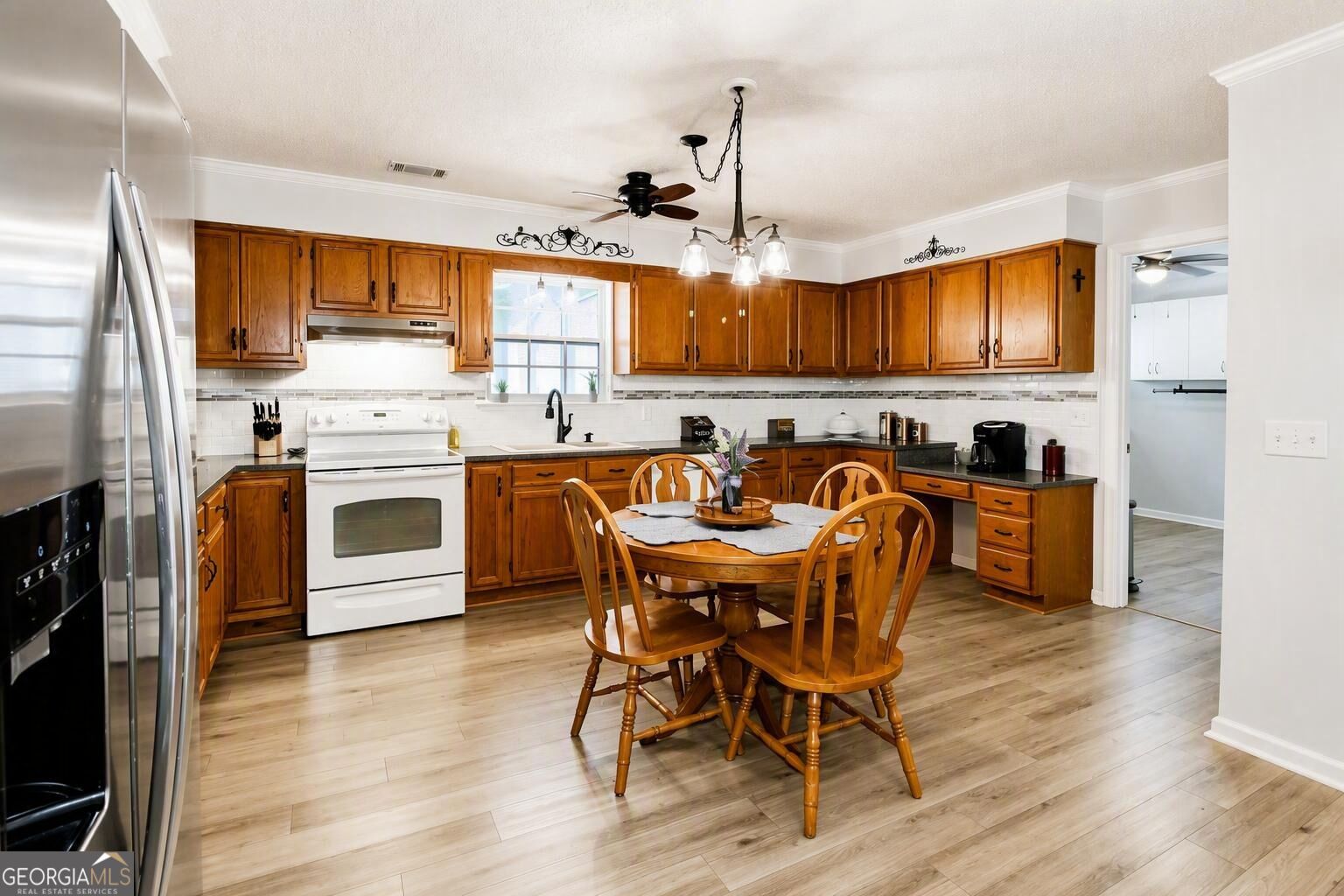 6 Paddleford Drive Property Photo 12