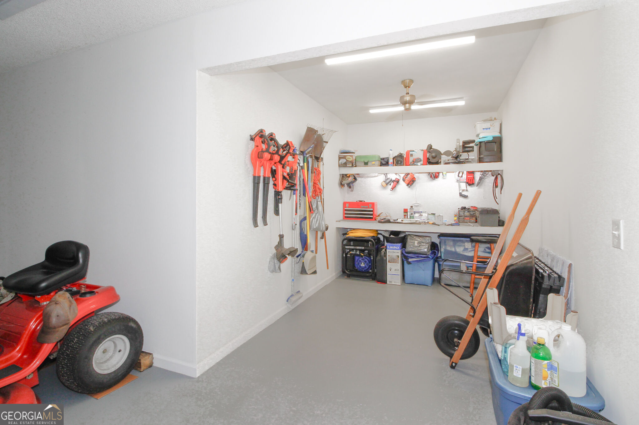 6 Paddleford Drive Property Photo 19