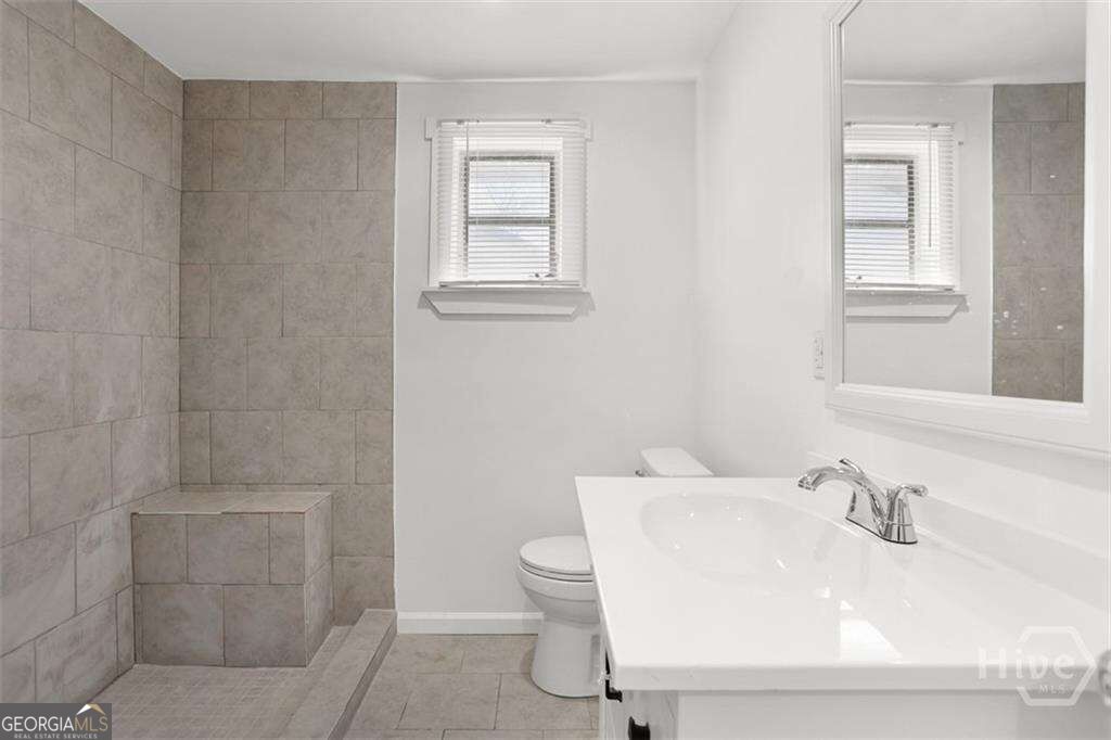 2114 Weldon Street Property Photo 17