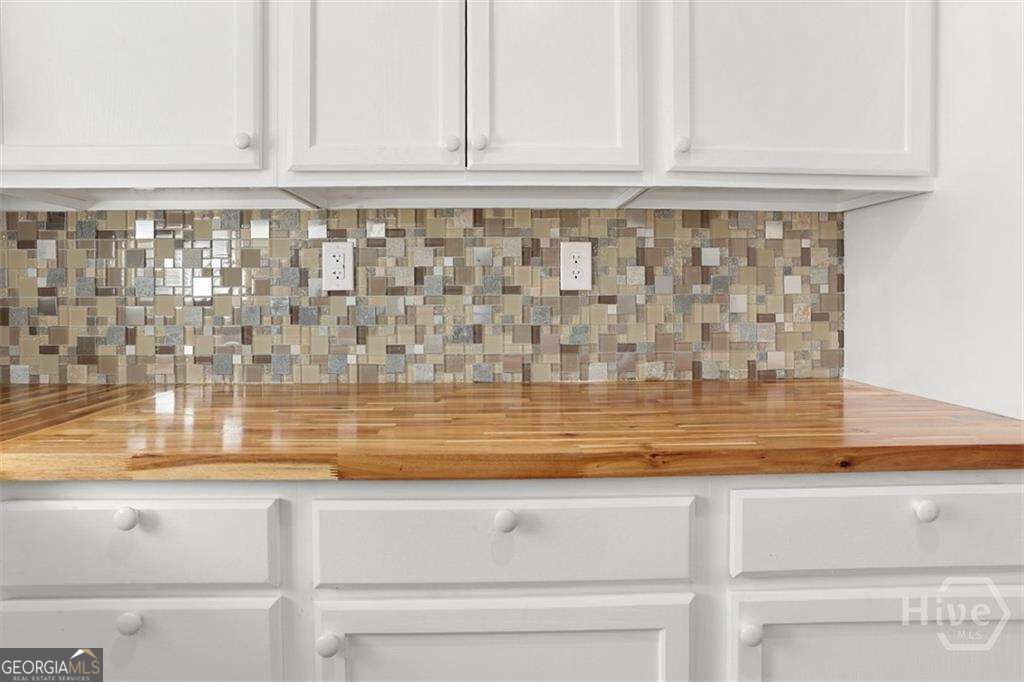 2114 Weldon Street Property Photo 23