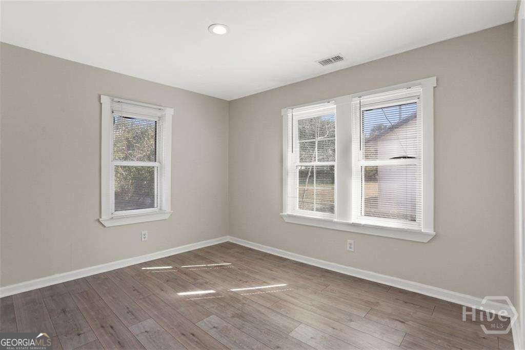 2114 Weldon Street Property Photo 27