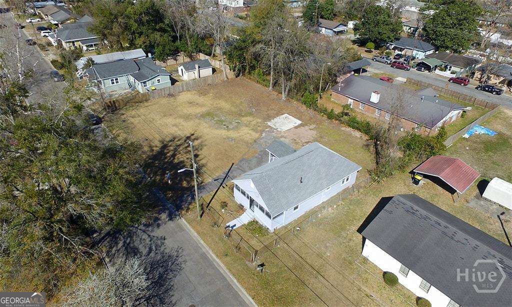 2114 Weldon Street Property Photo 38