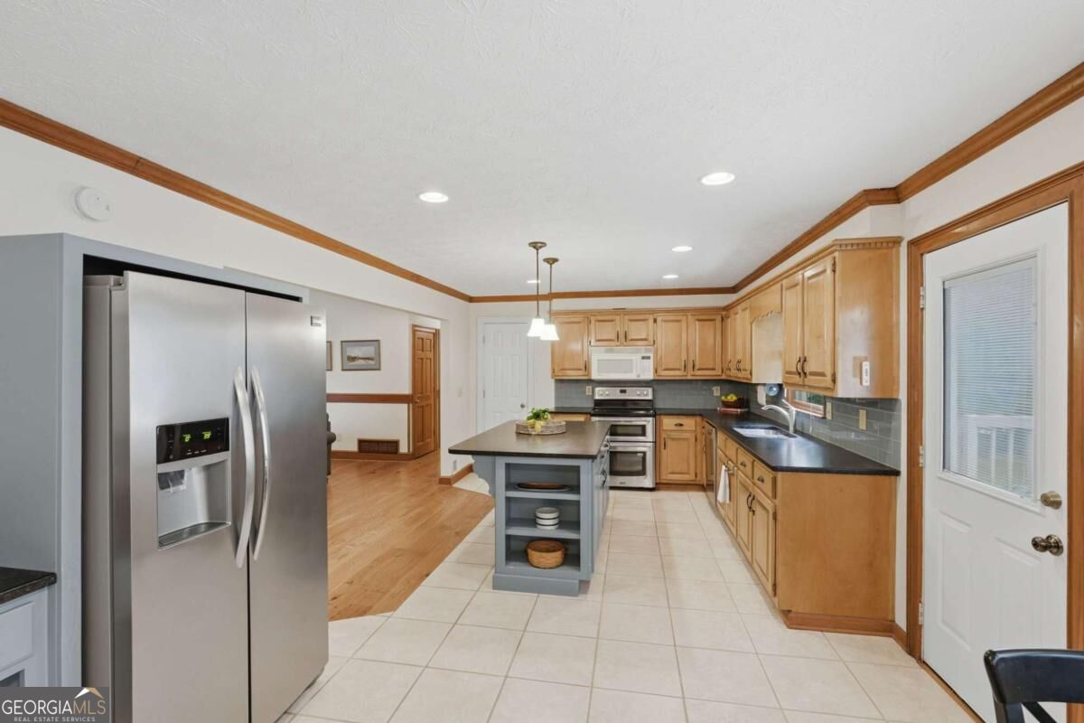 4891 Bill Cheek Road Property Photo 21