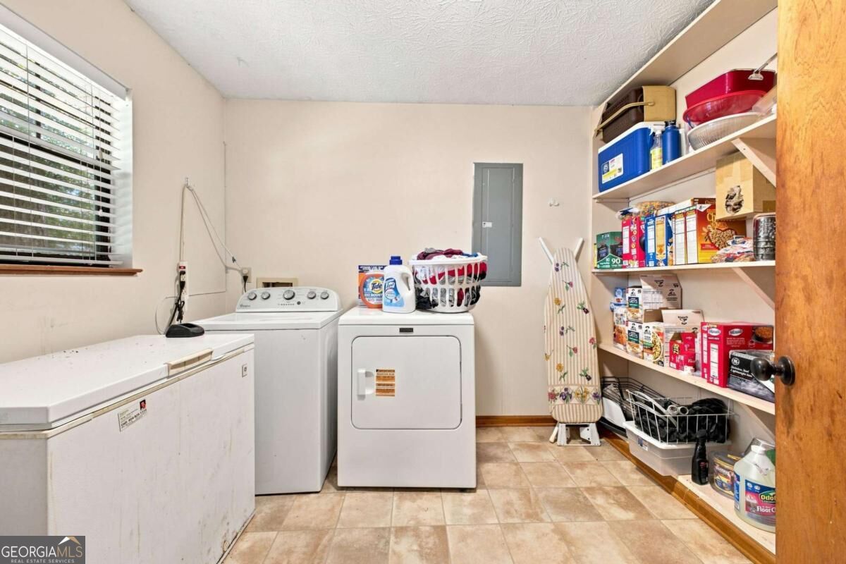 110 Gray Rock Drive Nw Property Photo 13