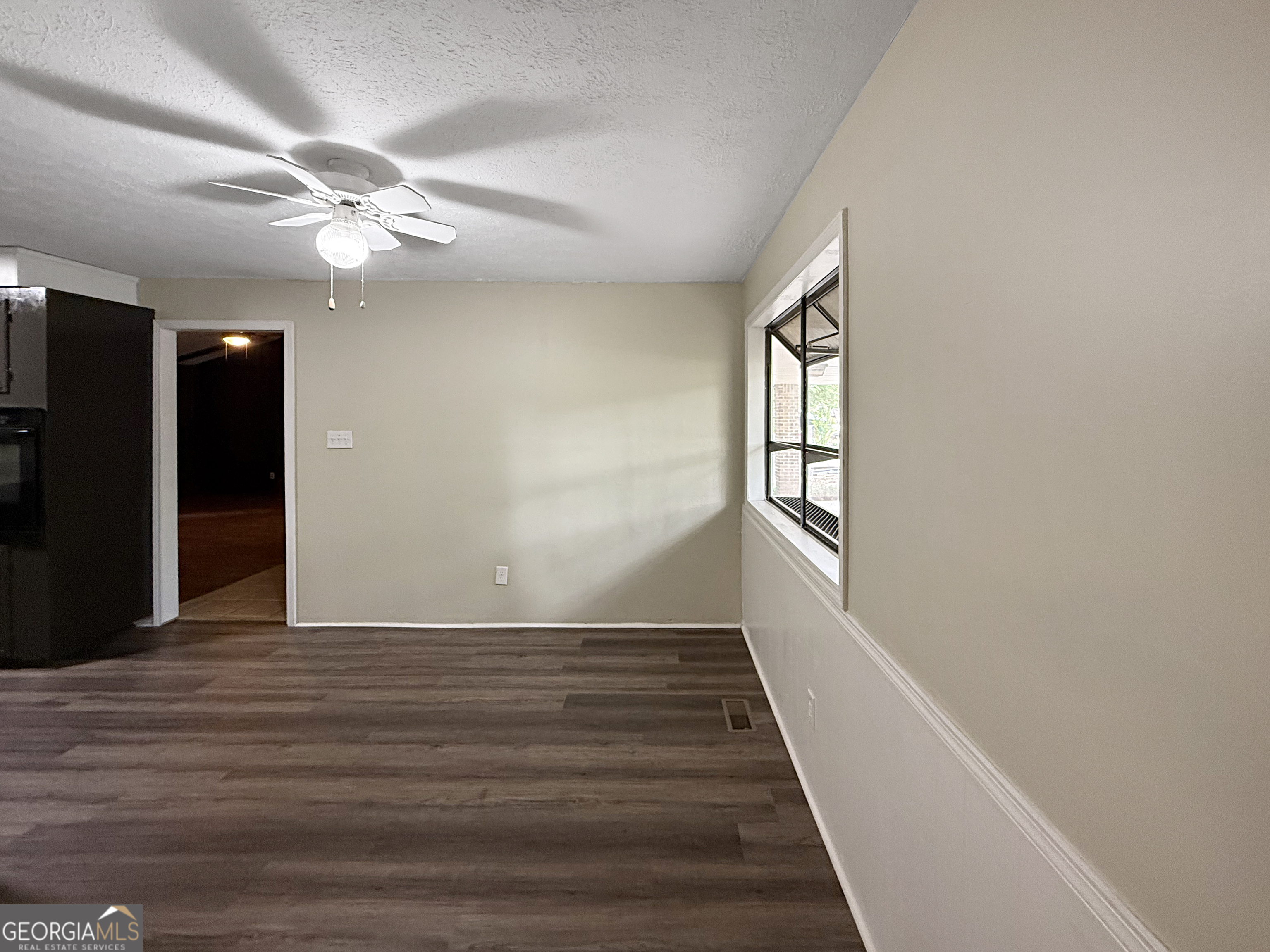 209 Scarborough Road Property Photo 5