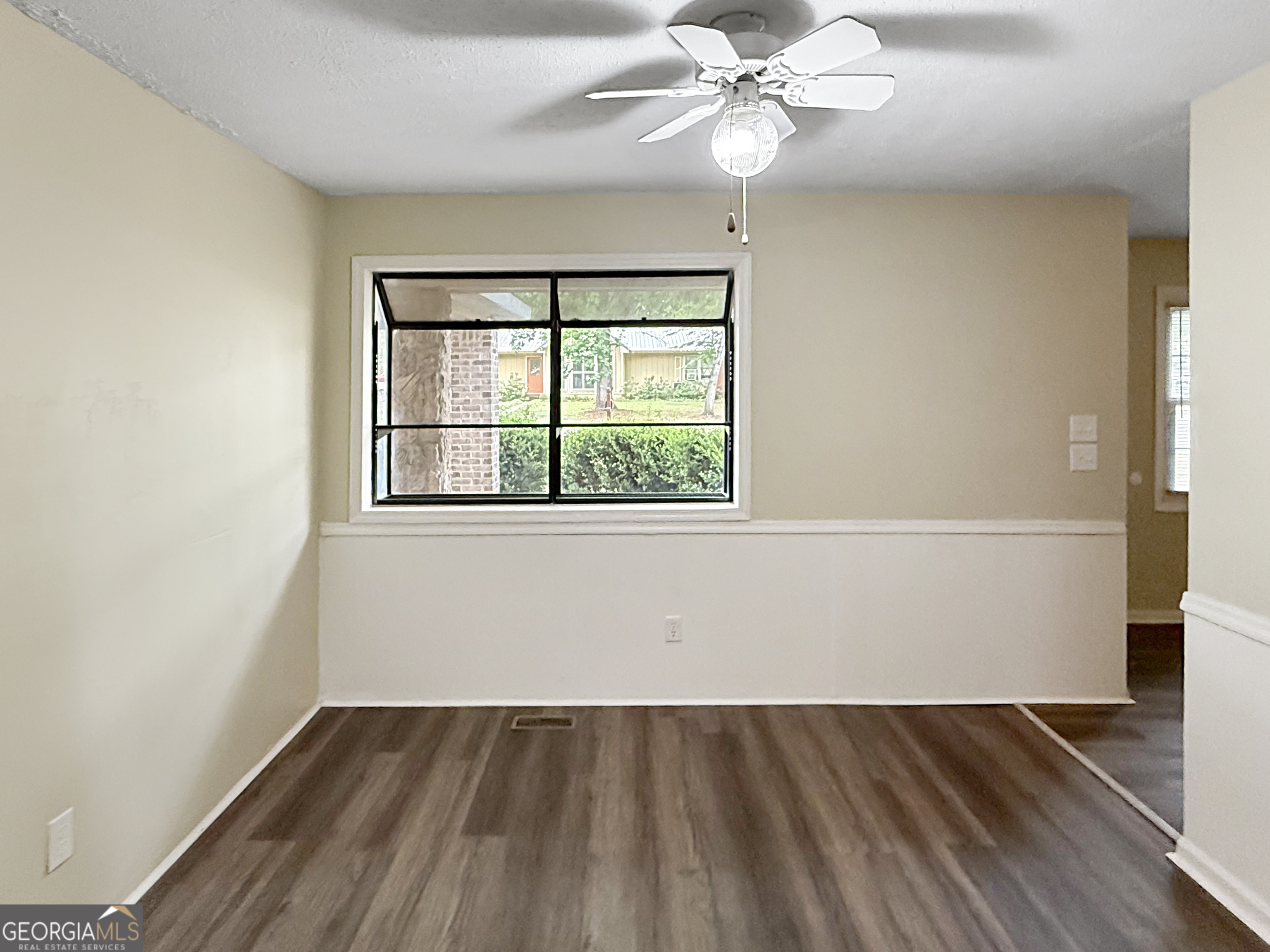 209 Scarborough Road Property Photo 13