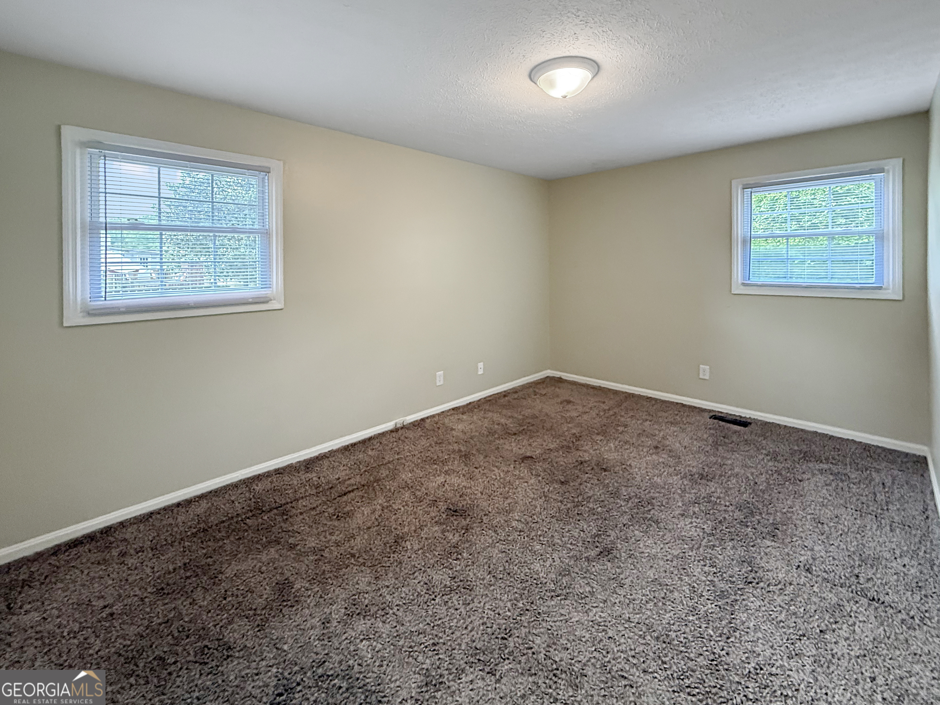209 Scarborough Road Property Photo 19