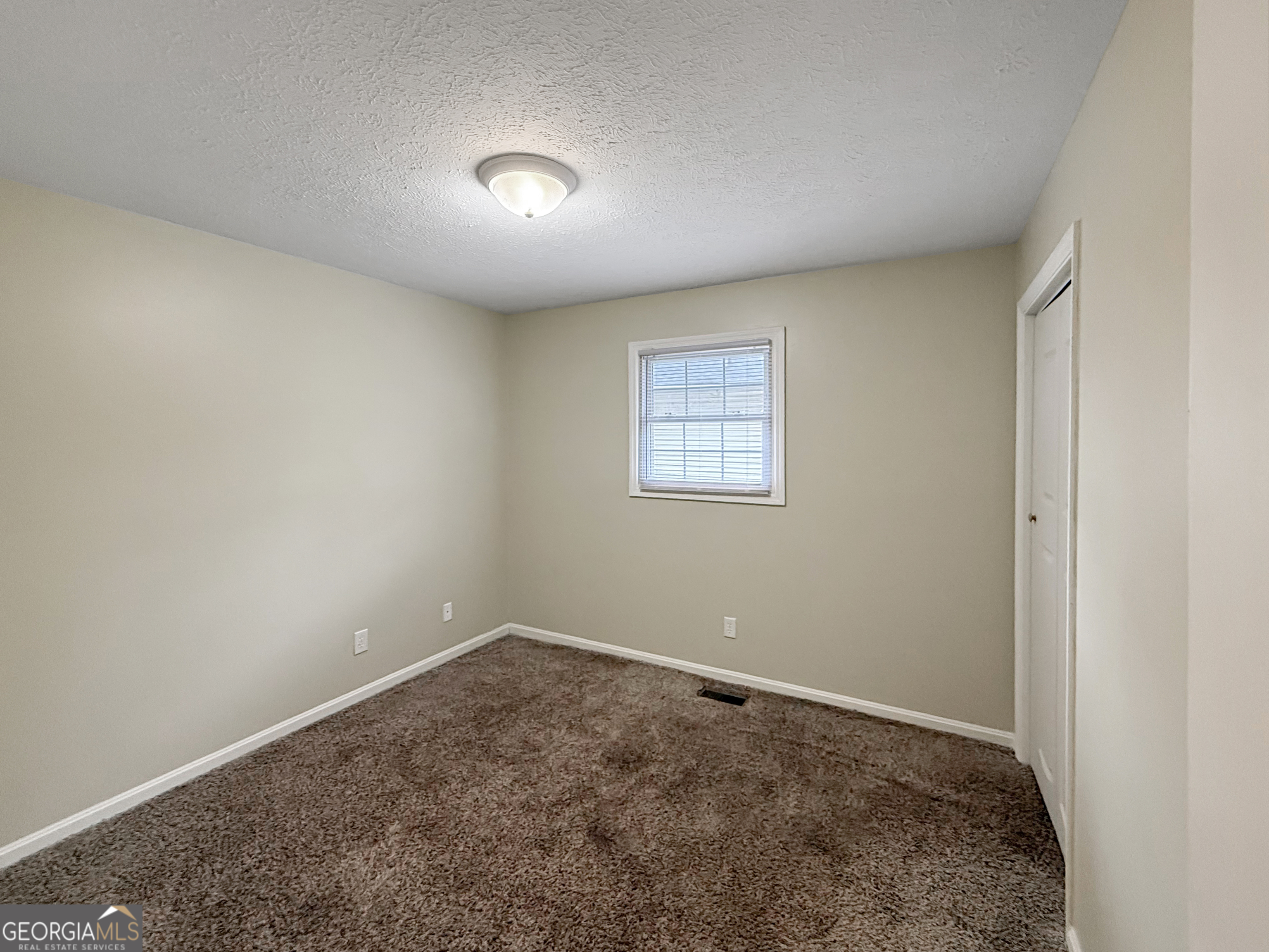 209 Scarborough Road Property Photo 20