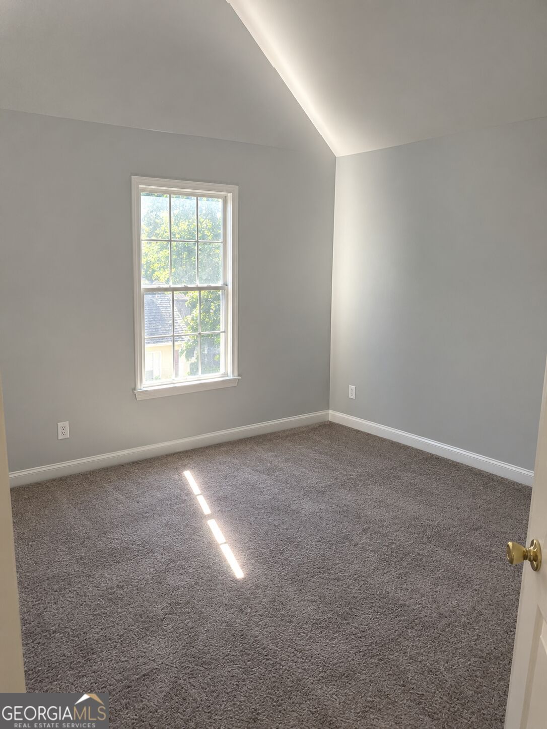 11812 Registry Boulevard Property Photo 9