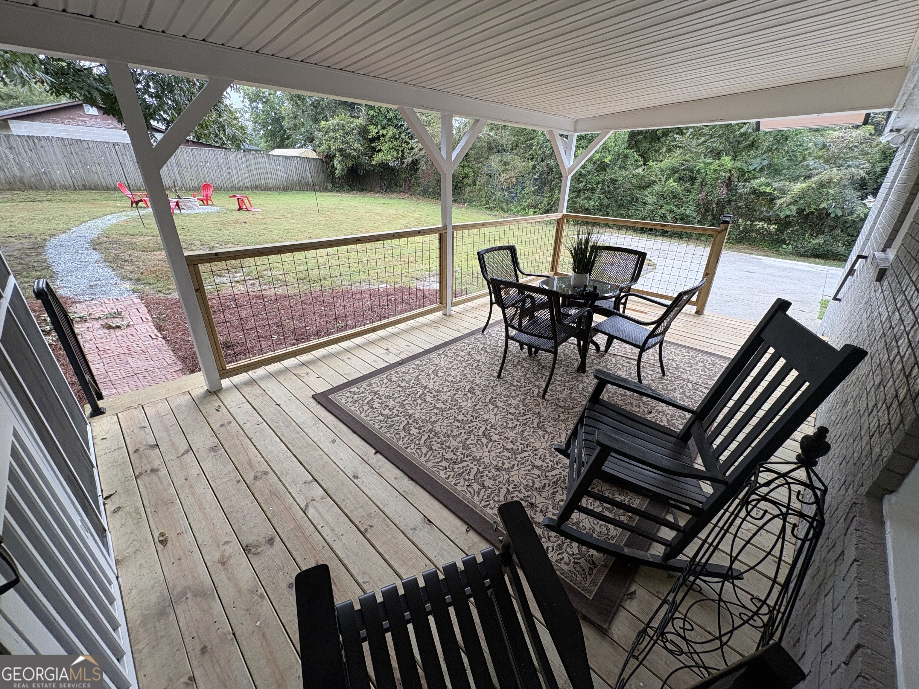 49 Parkway Drive Property Photo 8