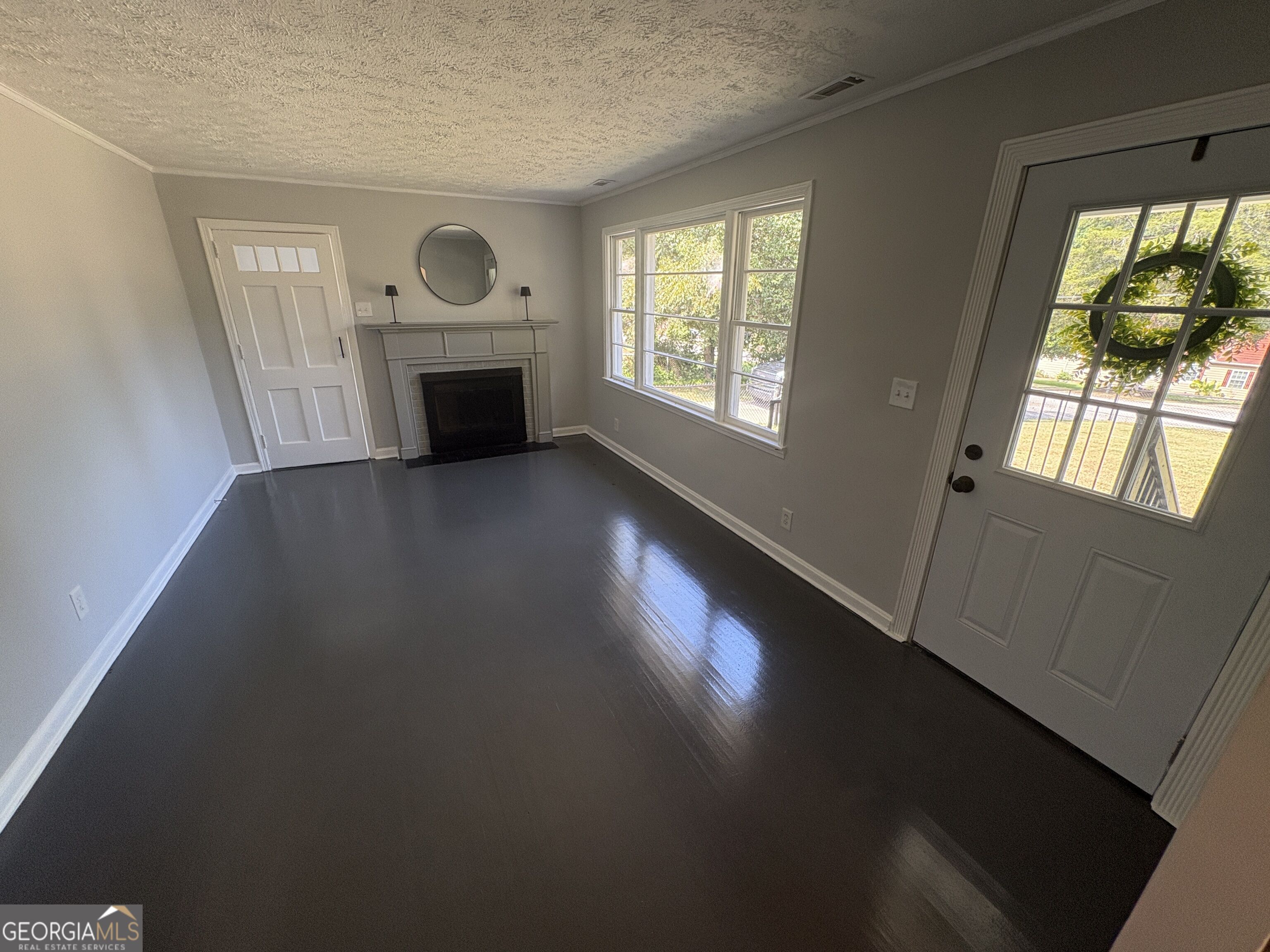 49 Parkway Drive Property Photo 10