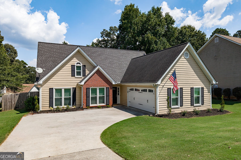 5685 Sugar Crossing Drive Property Photo 2