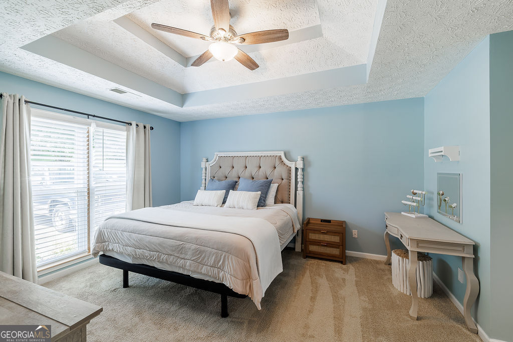 5685 Sugar Crossing Drive Property Photo 16