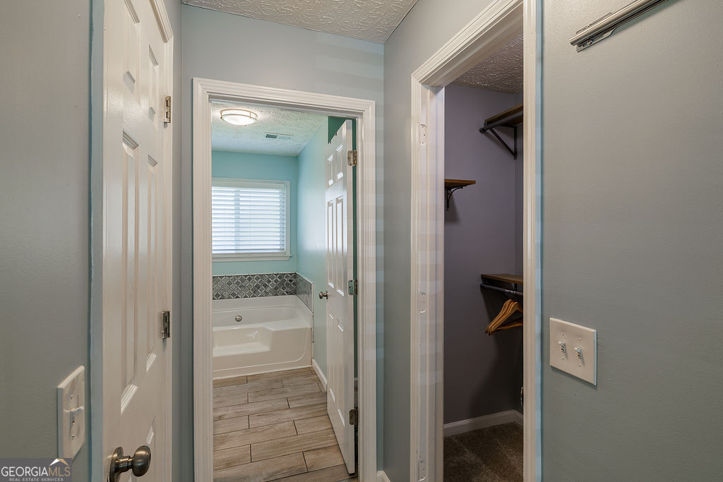 5685 Sugar Crossing Drive Property Photo 19