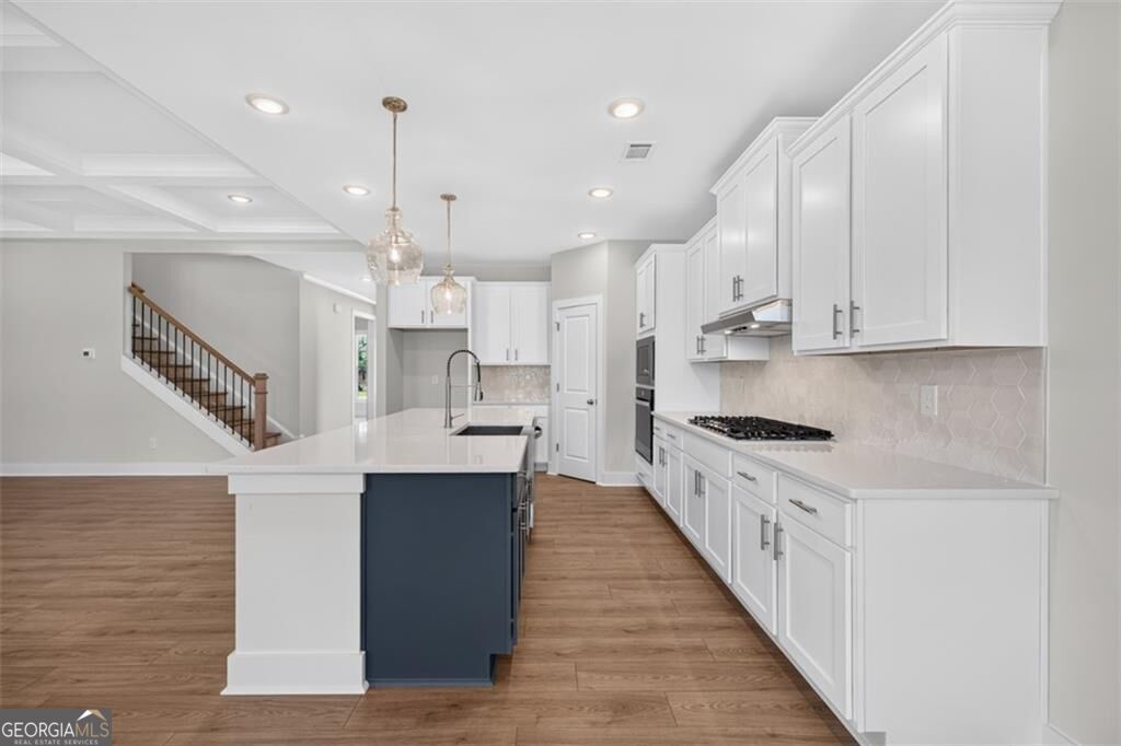 4775 E Reed Road Property Photo 13