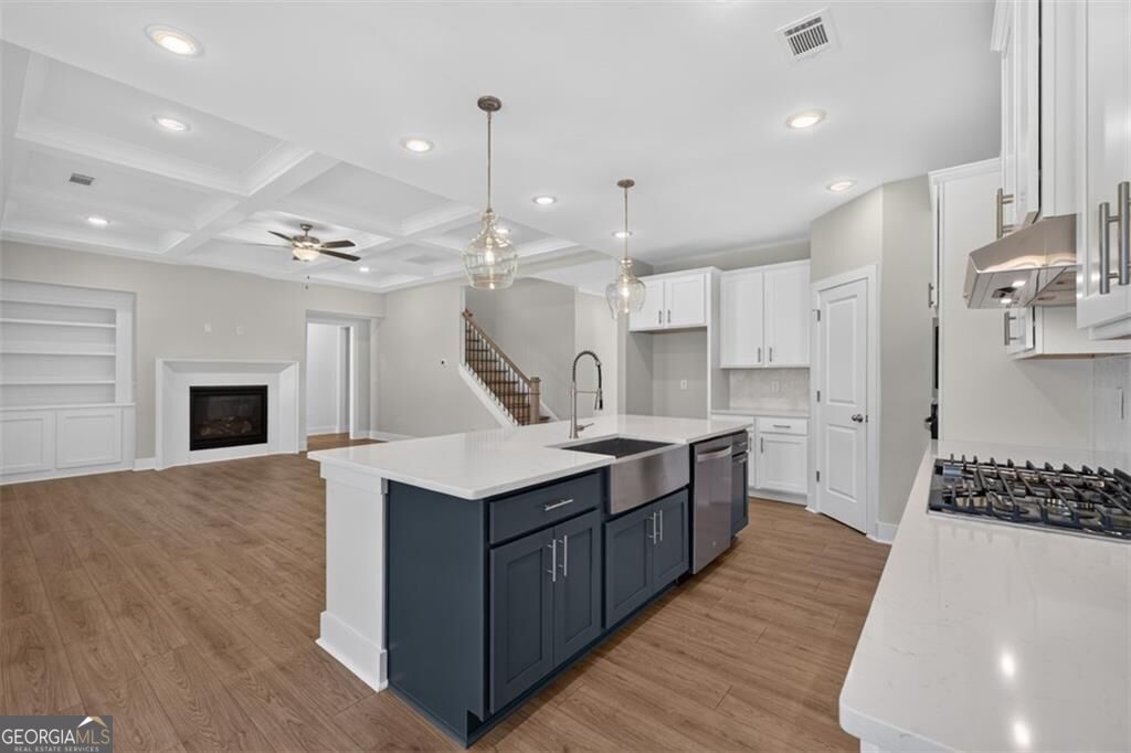 4775 E Reed Road Property Photo 14