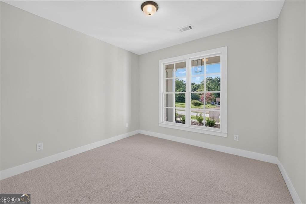 4775 E Reed Road Property Photo 23