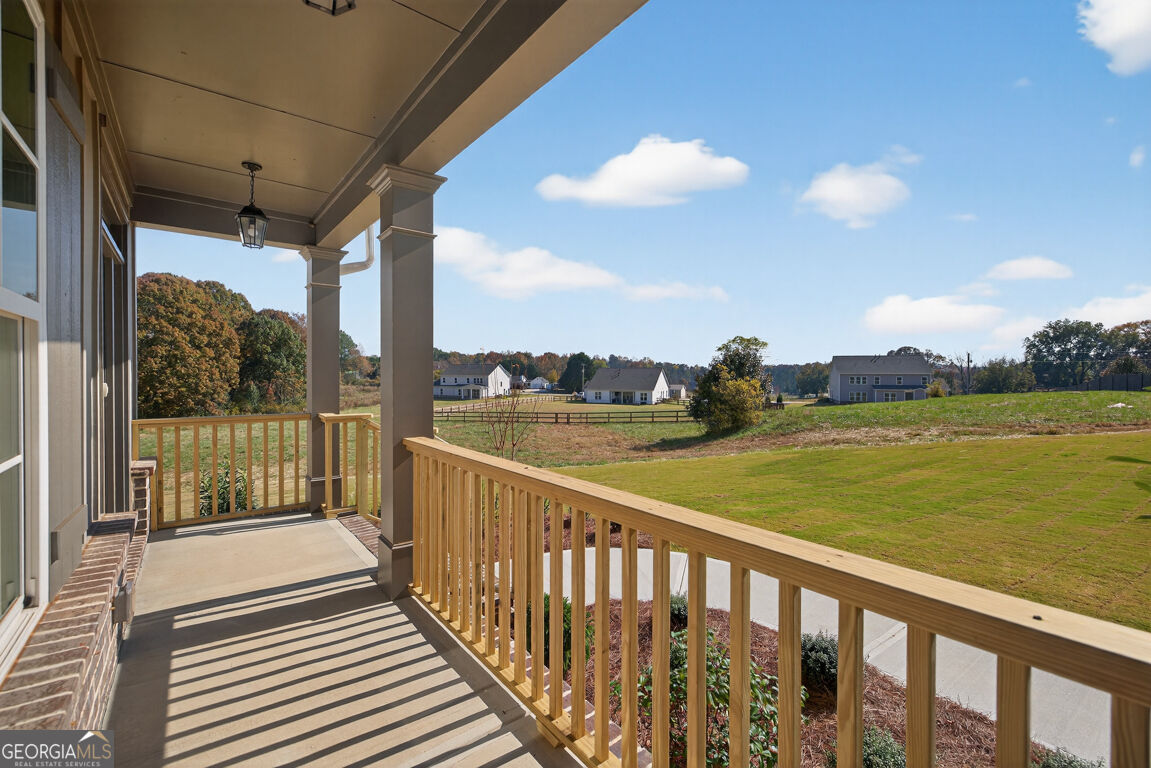 8845 Jot Em Down Road Property Photo 6
