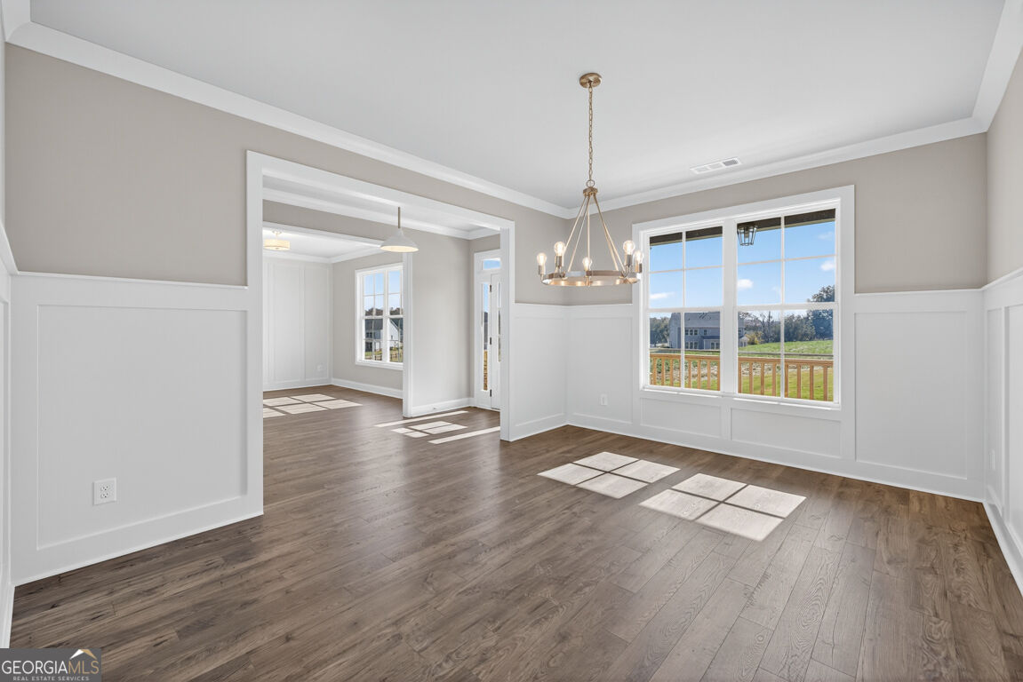 8845 Jot Em Down Road Property Photo 8