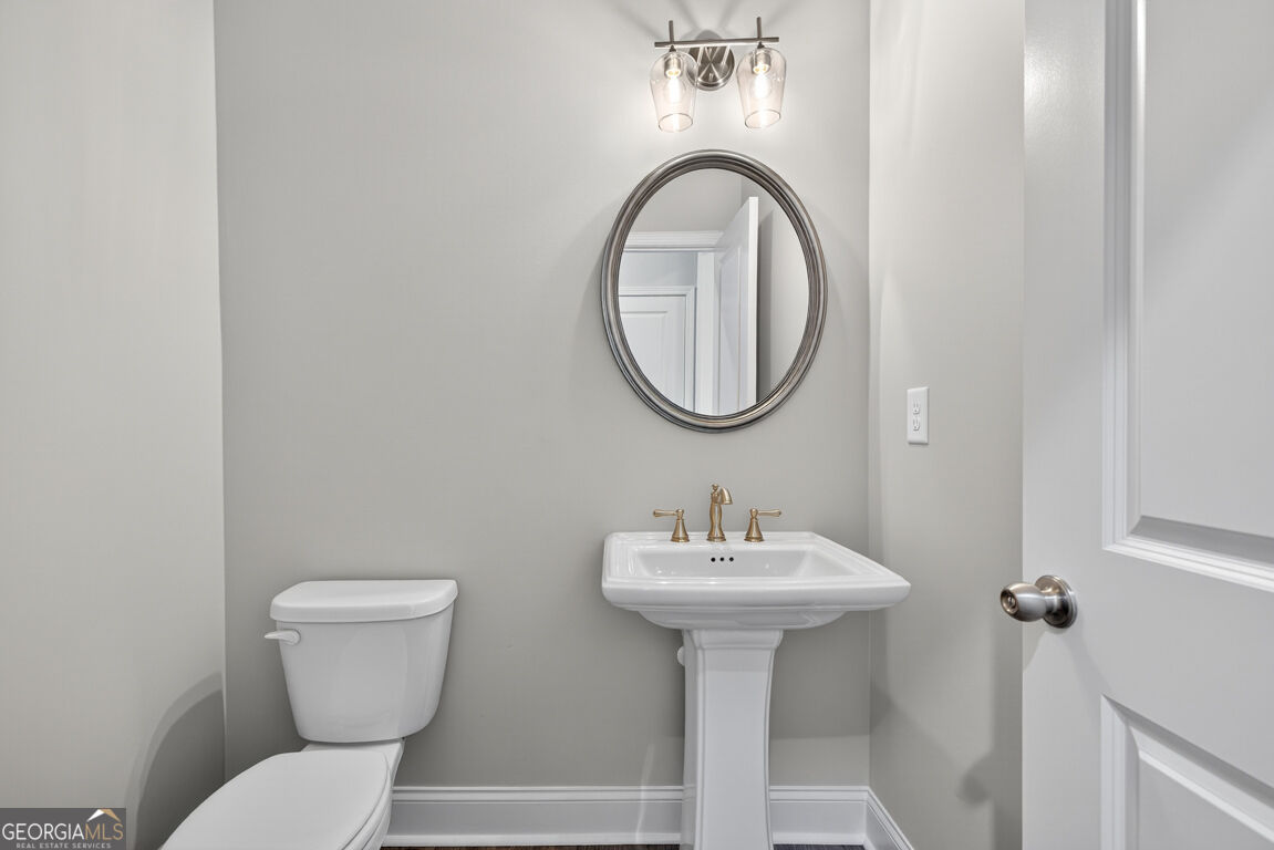 8845 Jot Em Down Road Property Photo 31