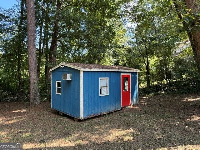 210 Hamilton Drive Property Photo 8