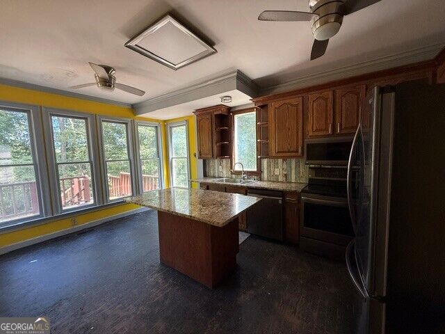 210 Hamilton Drive Property Photo 14