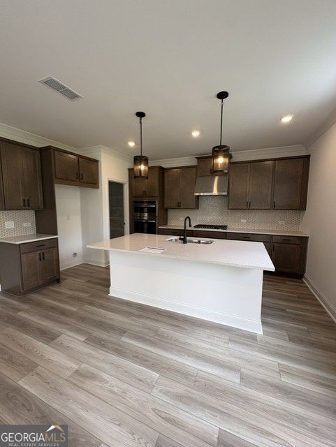3372 Burkston Place Property Photo 5