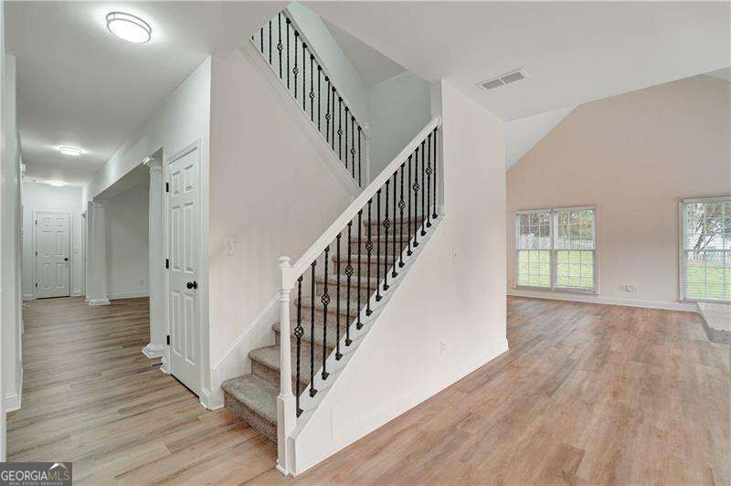 6027 Windfall Court Property Photo 13