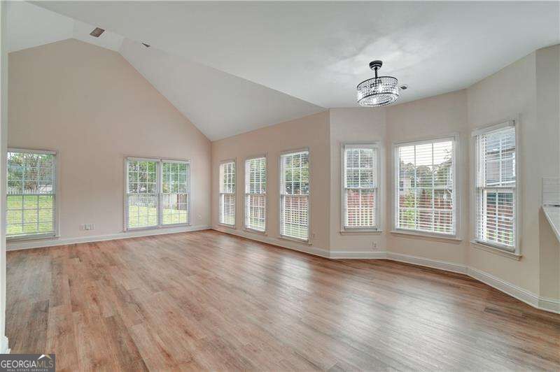 6027 Windfall Court Property Photo 18