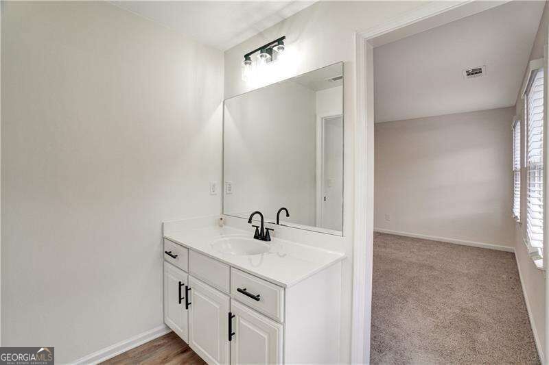 6027 Windfall Court Property Photo 35
