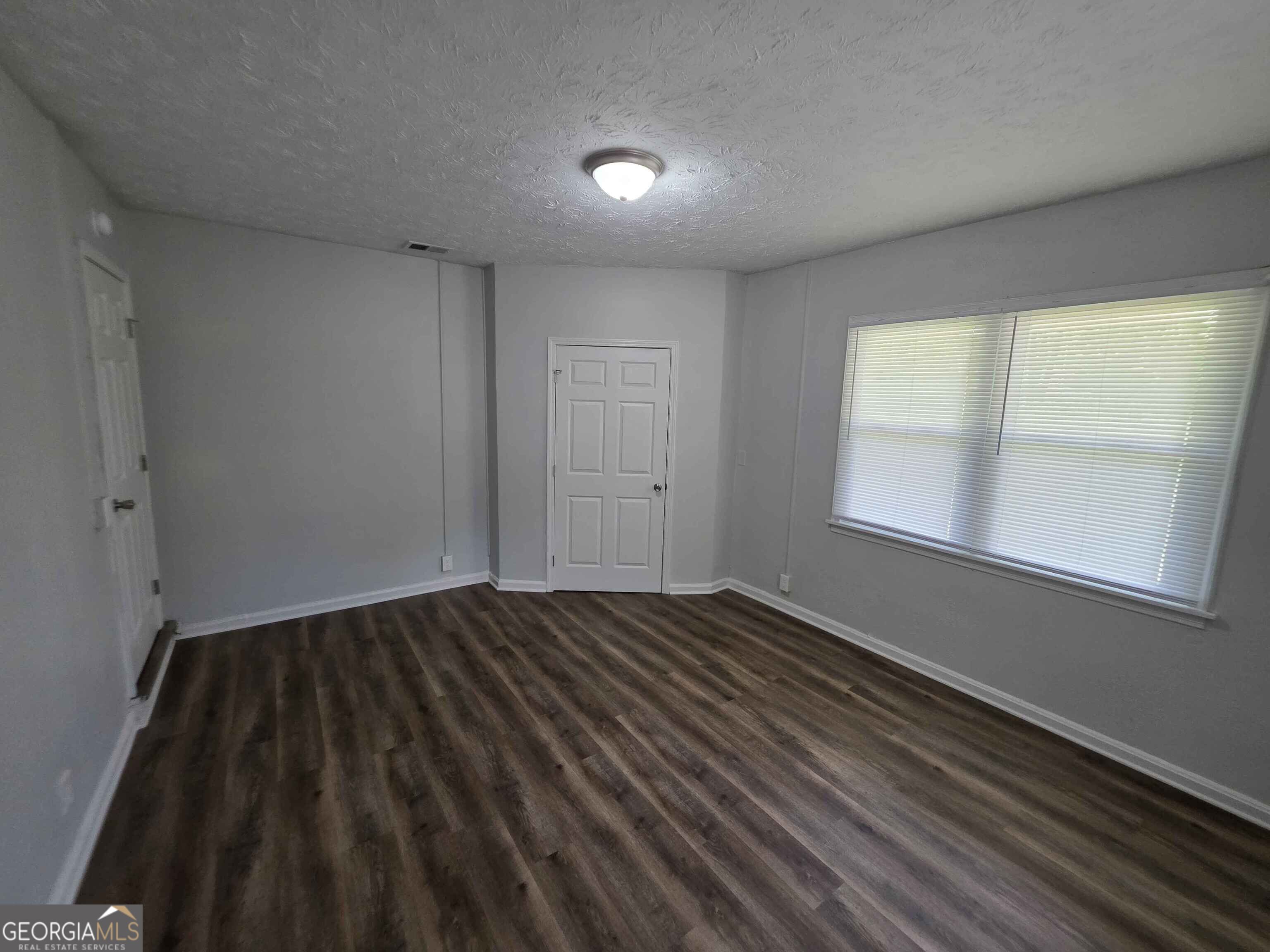 527 Walton Road Property Photo 17
