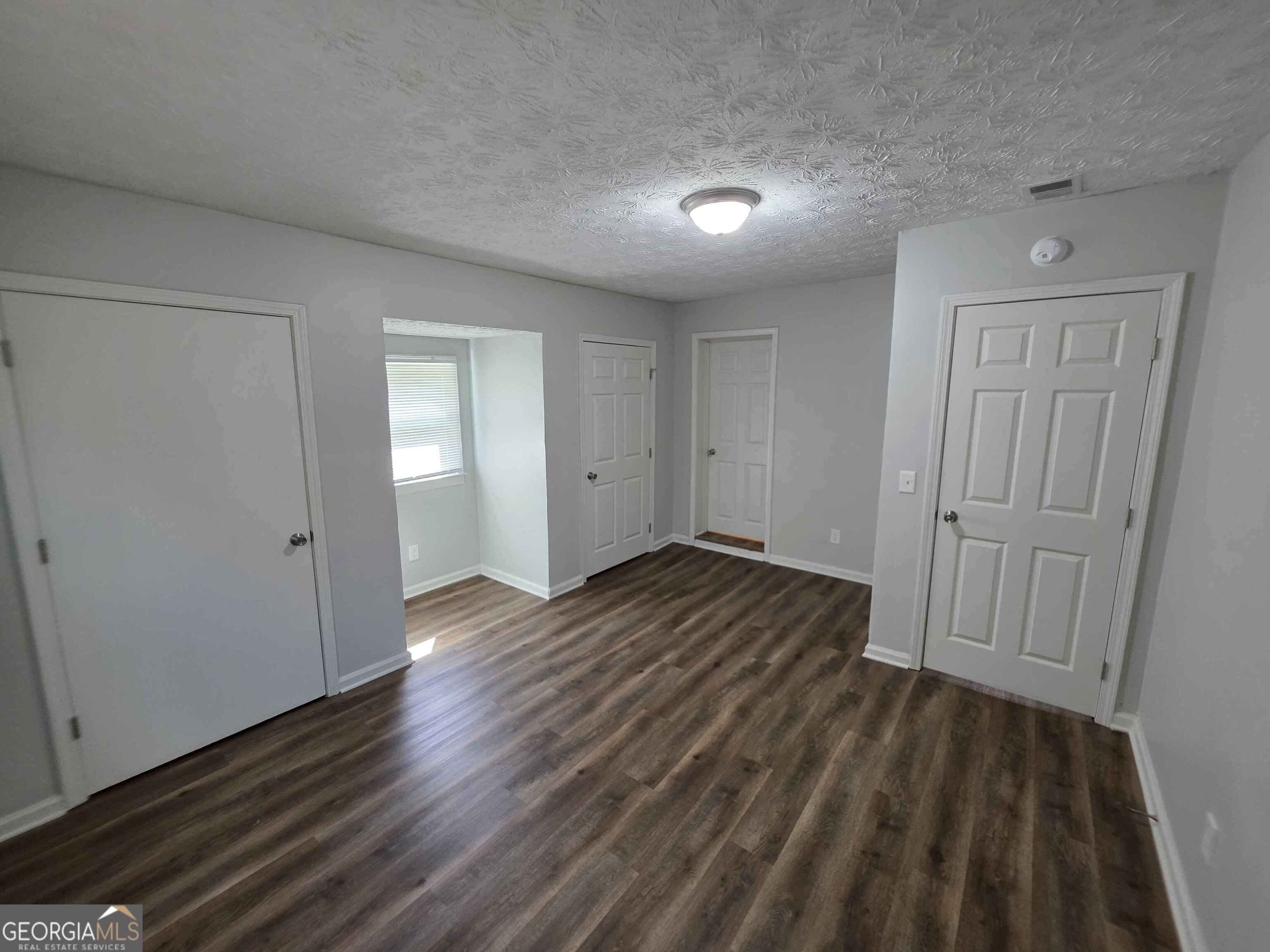 527 Walton Road Property Photo 18