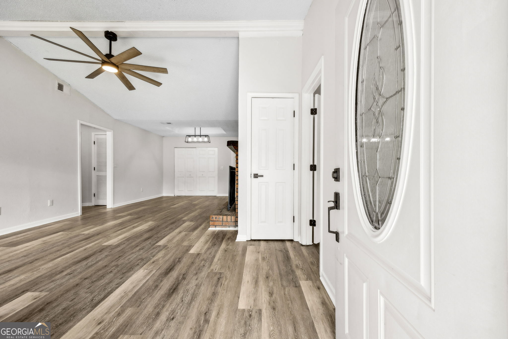 106 Meadow Court Property Photo 4