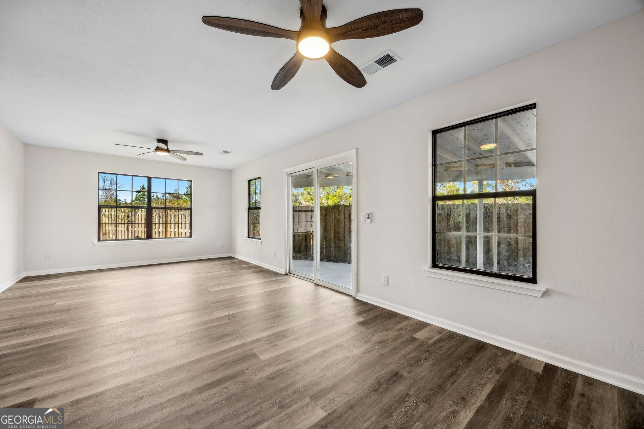 106 Meadow Court Property Photo 28