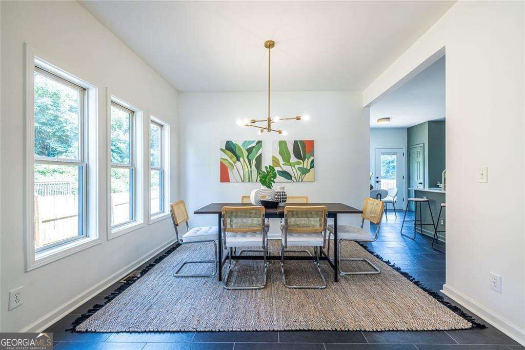 244 Milton Avenue Se Property Photo 8