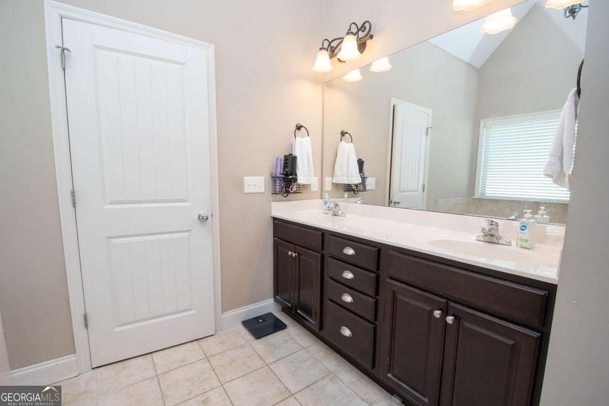 108 Hidden Springs Drive Property Photo 25