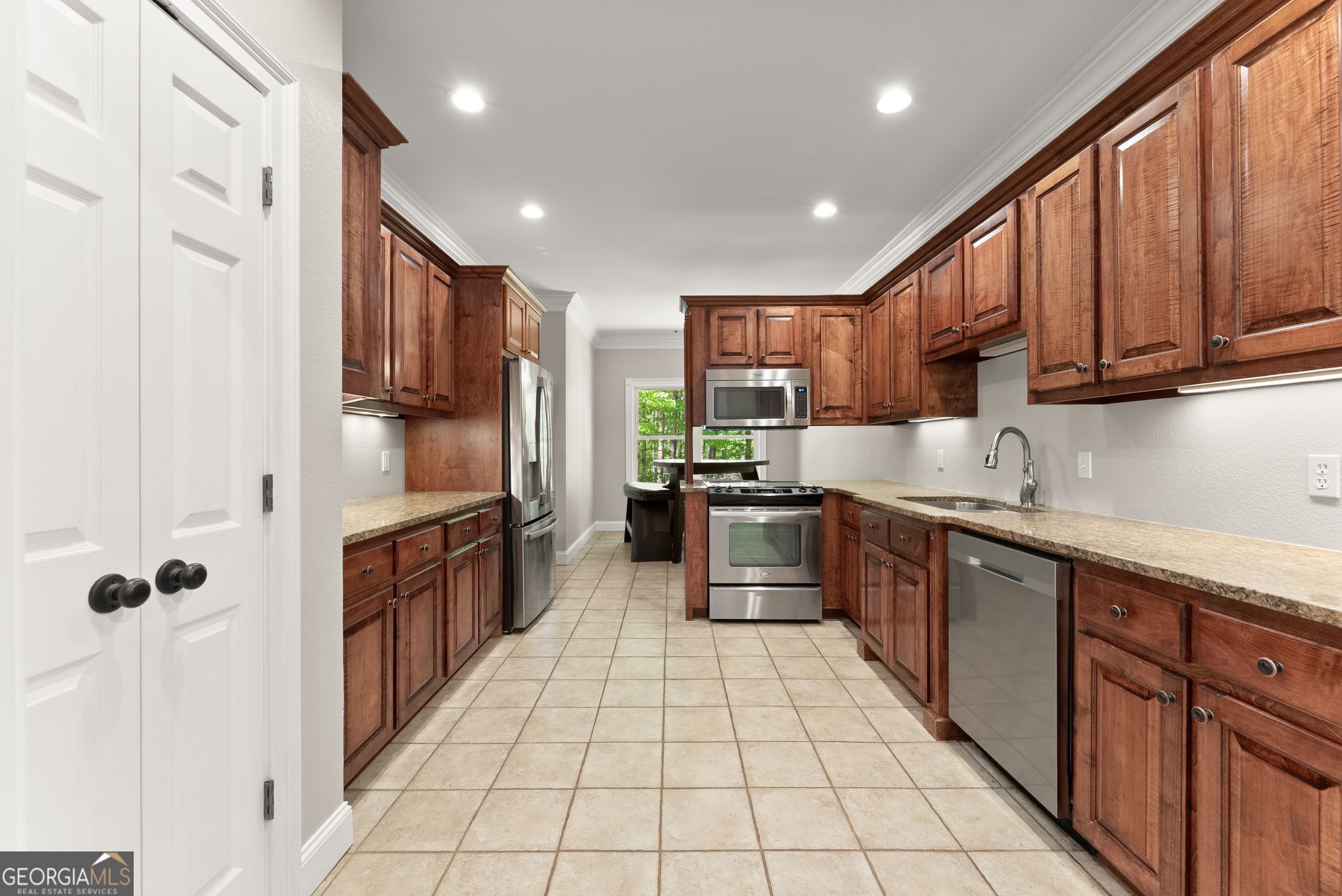45 Holcomb Drive Property Photo 11