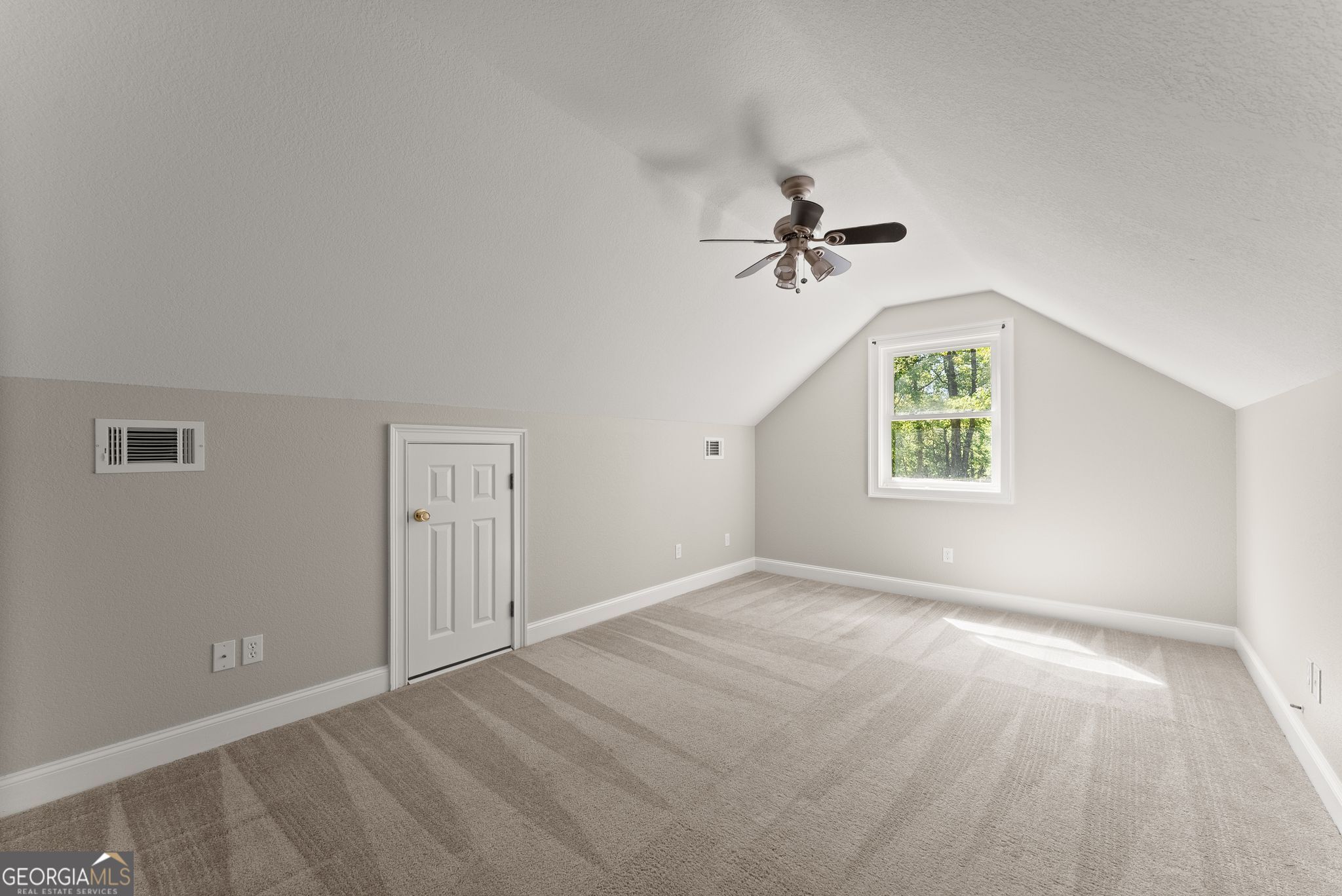 45 Holcomb Drive Property Photo 33