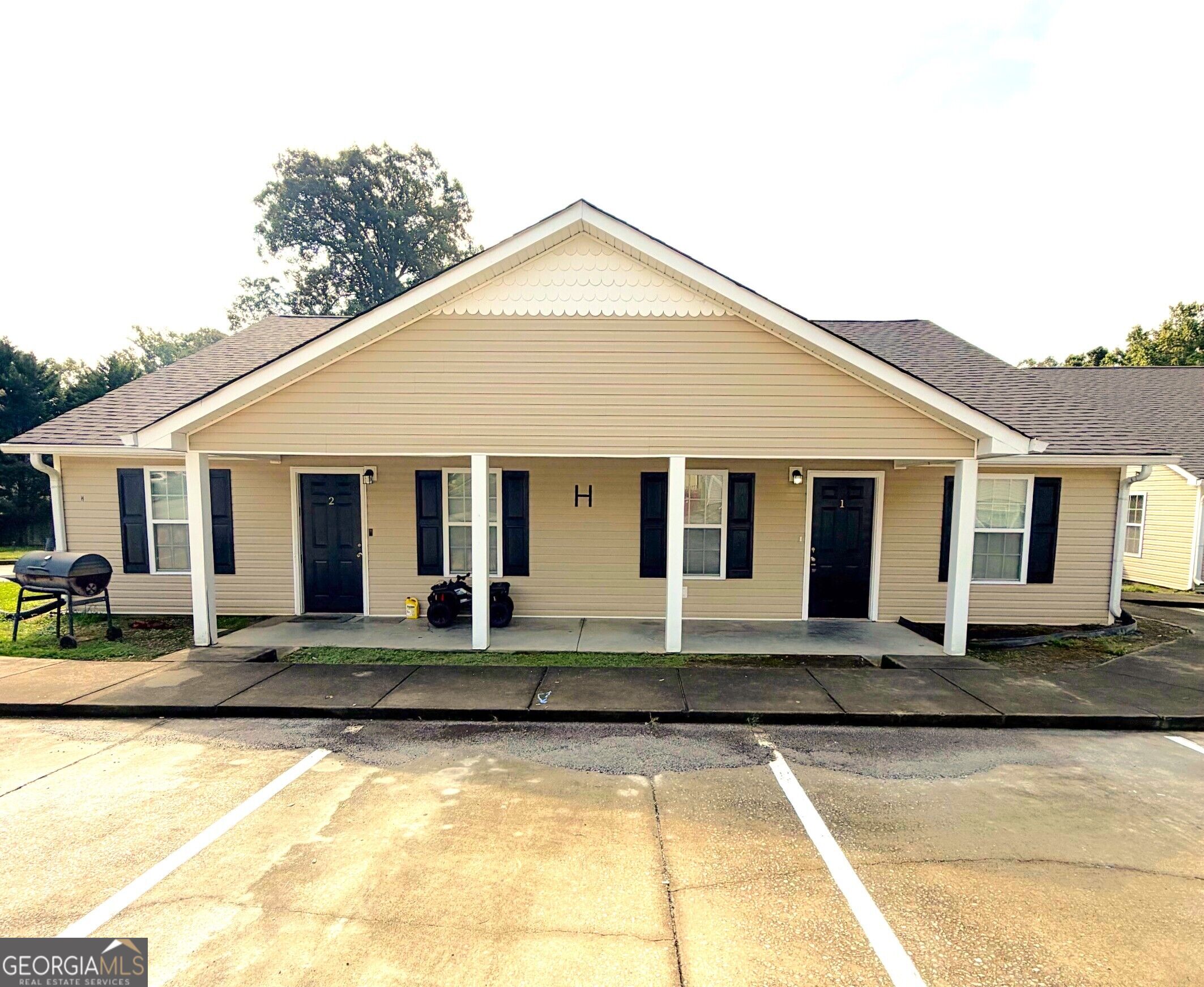 191 Harvell Drive # 1 Property Photo 1