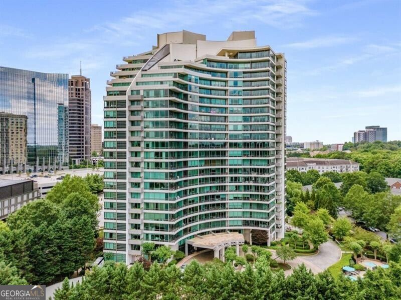 700 Park Regency Place Ne # 1604 Property Photo 1