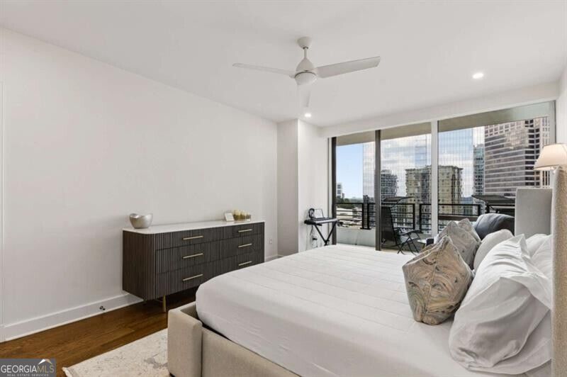 700 Park Regency Place Ne # 1604 Property Photo 29